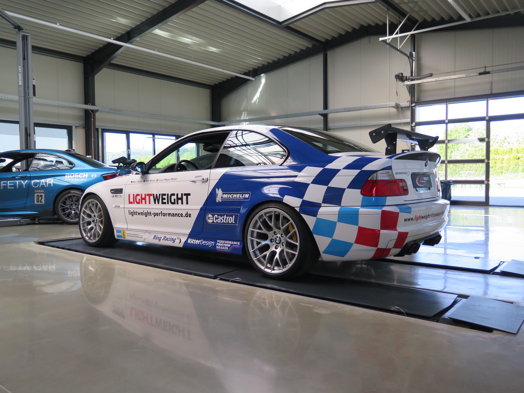 BMW E46 tuning: The perfect lowering solution with the right BILSTEIN  sports suspension