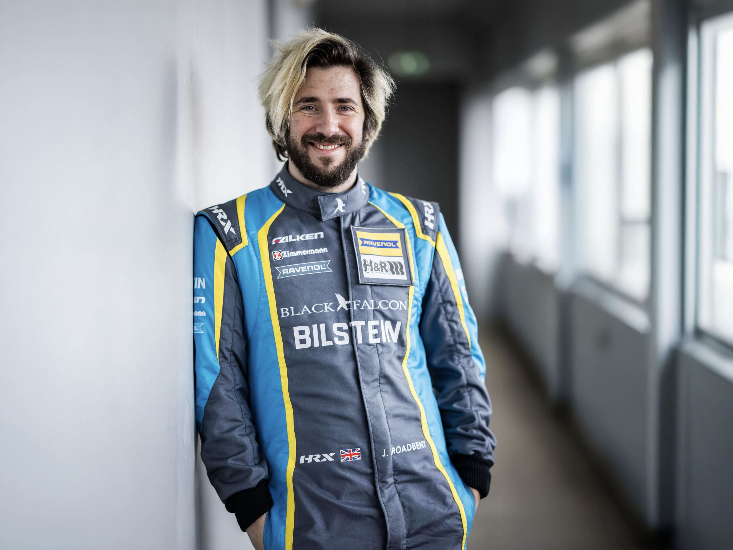 Portrait of Jimmy Broadbent, driver for the BILSTEIN Racing Team