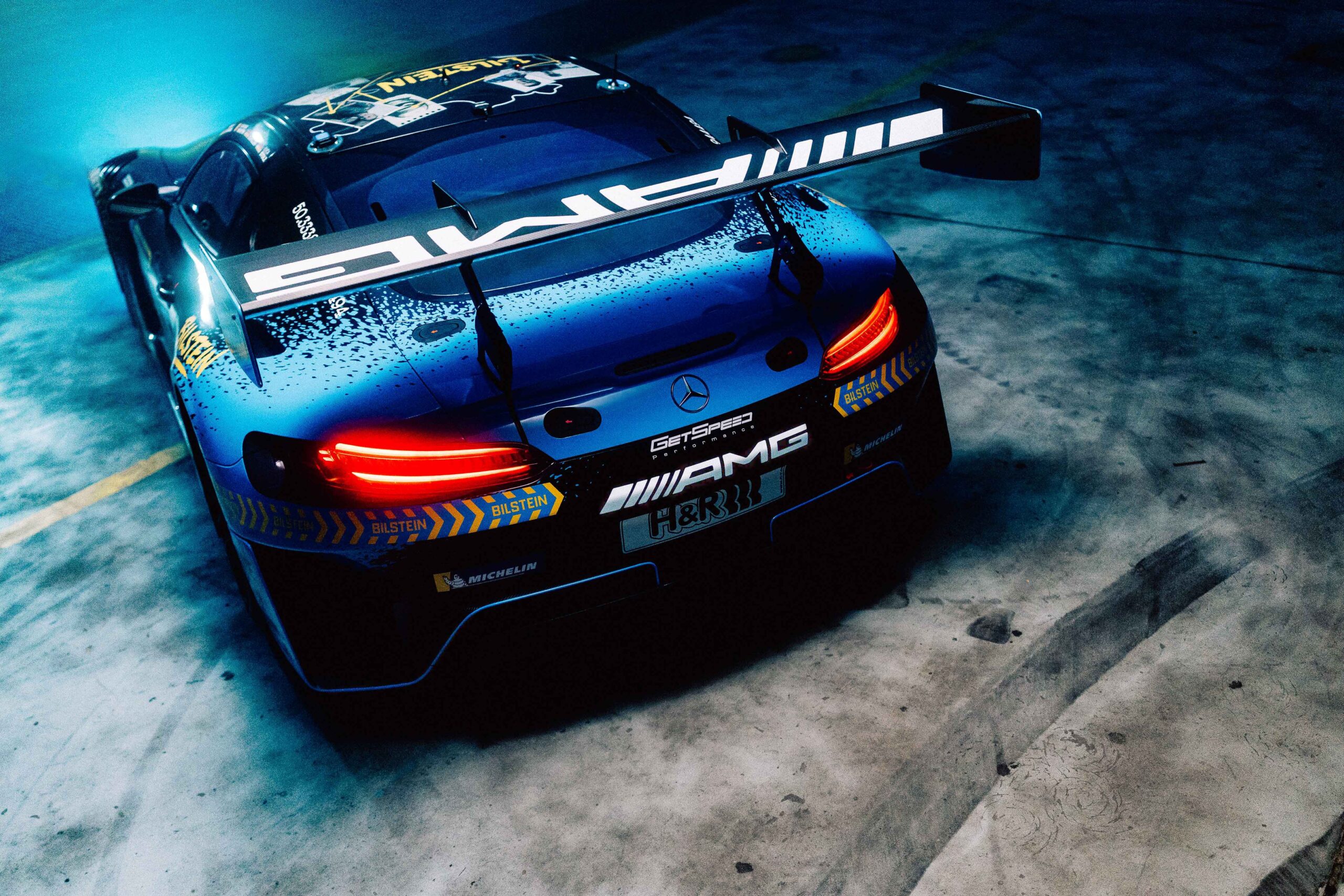 Rear view and rear spoiler of the BILSTEIN Mystery Car for the 24h race